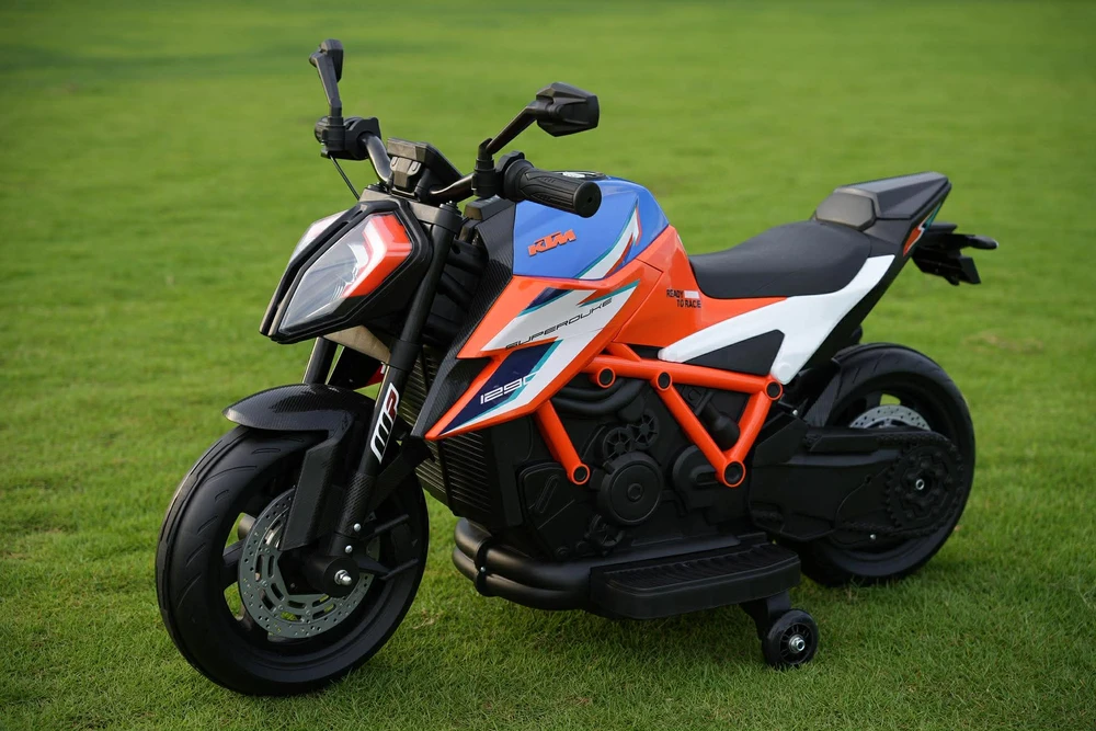 אופנוע סופרמוטו חשמלי לילדים - KTM - קיי.טי.אם דיוק 1290 12V